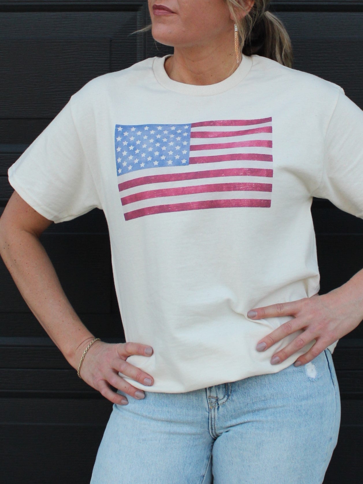 Classic American Flag Graphic Tee in Ivory
