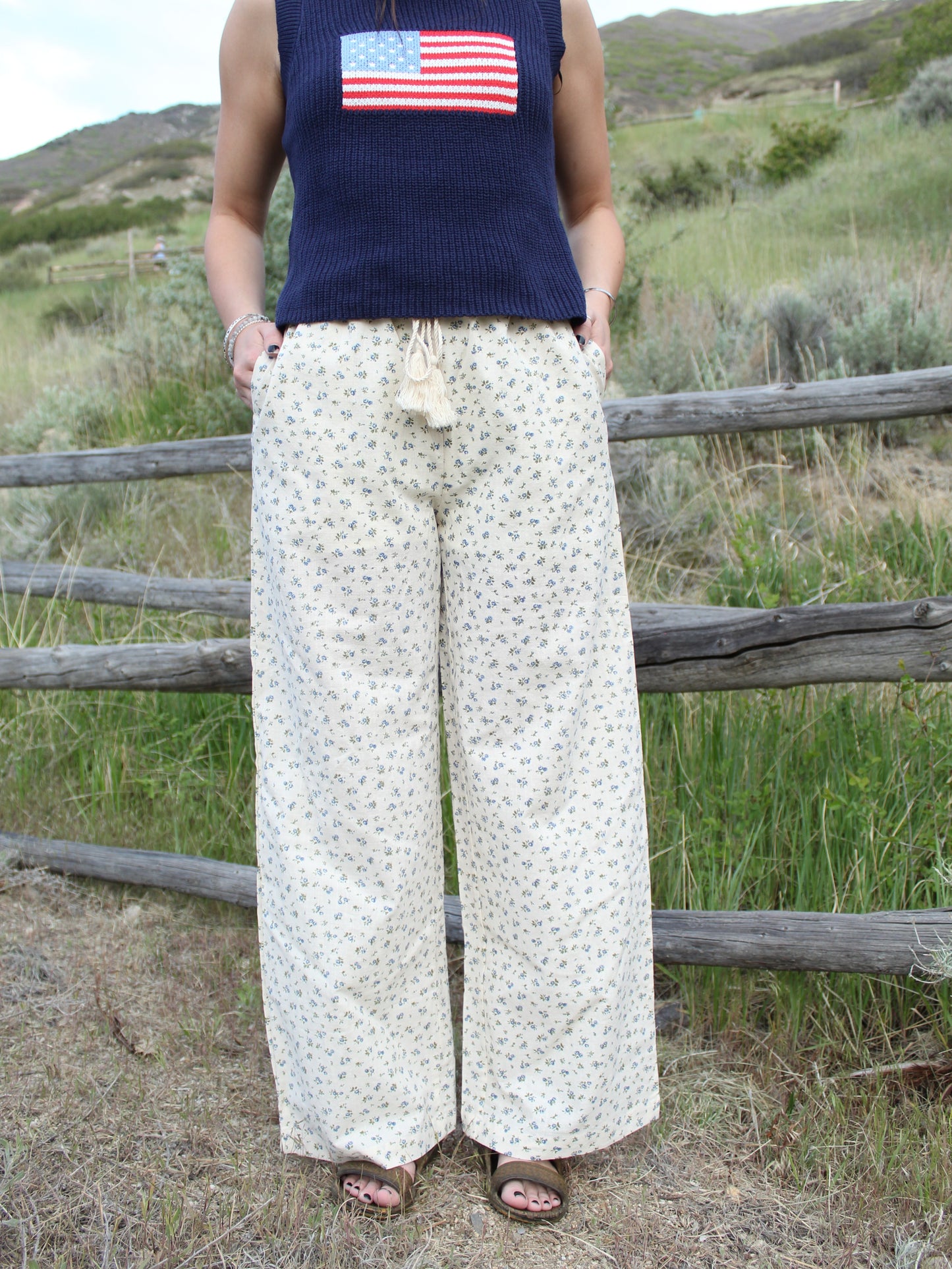 Delicate Flower Pant in Blue