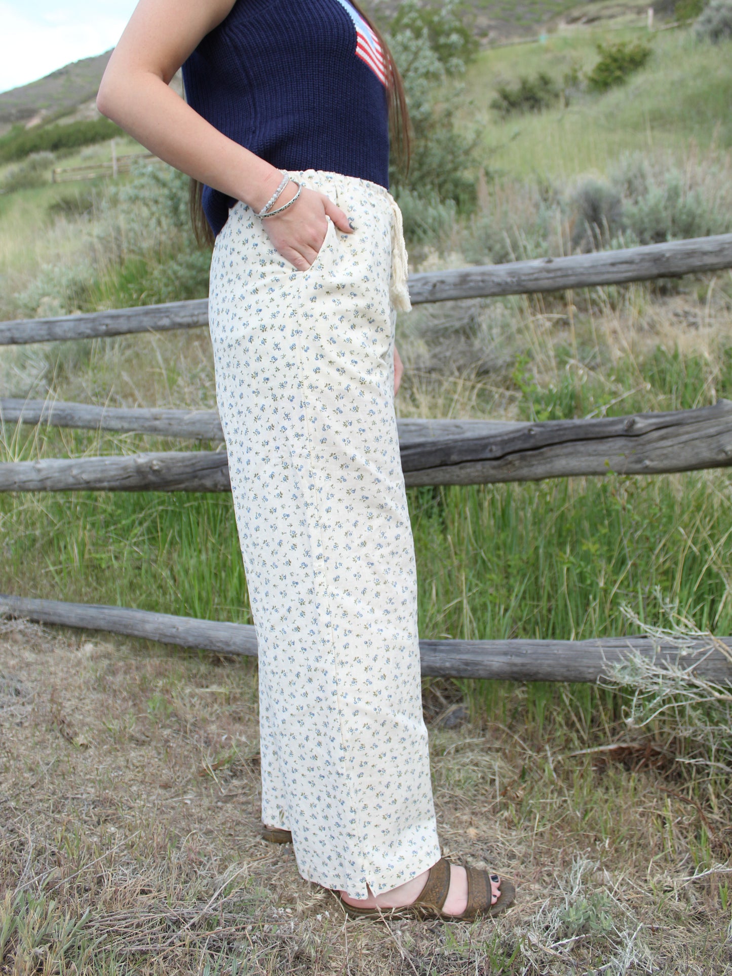 Delicate Flower Pant in Blue