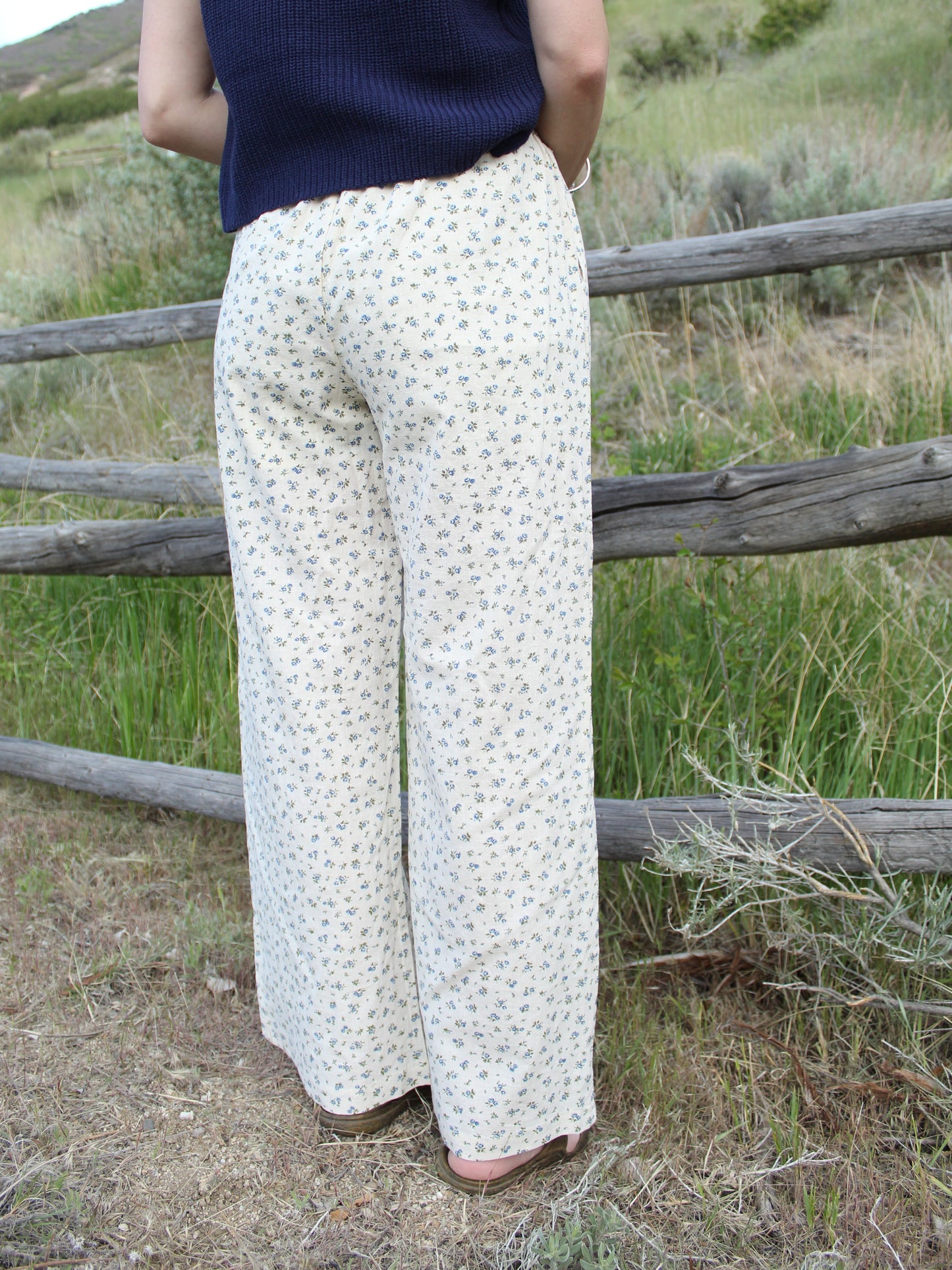 Delicate Flower Pant in Blue