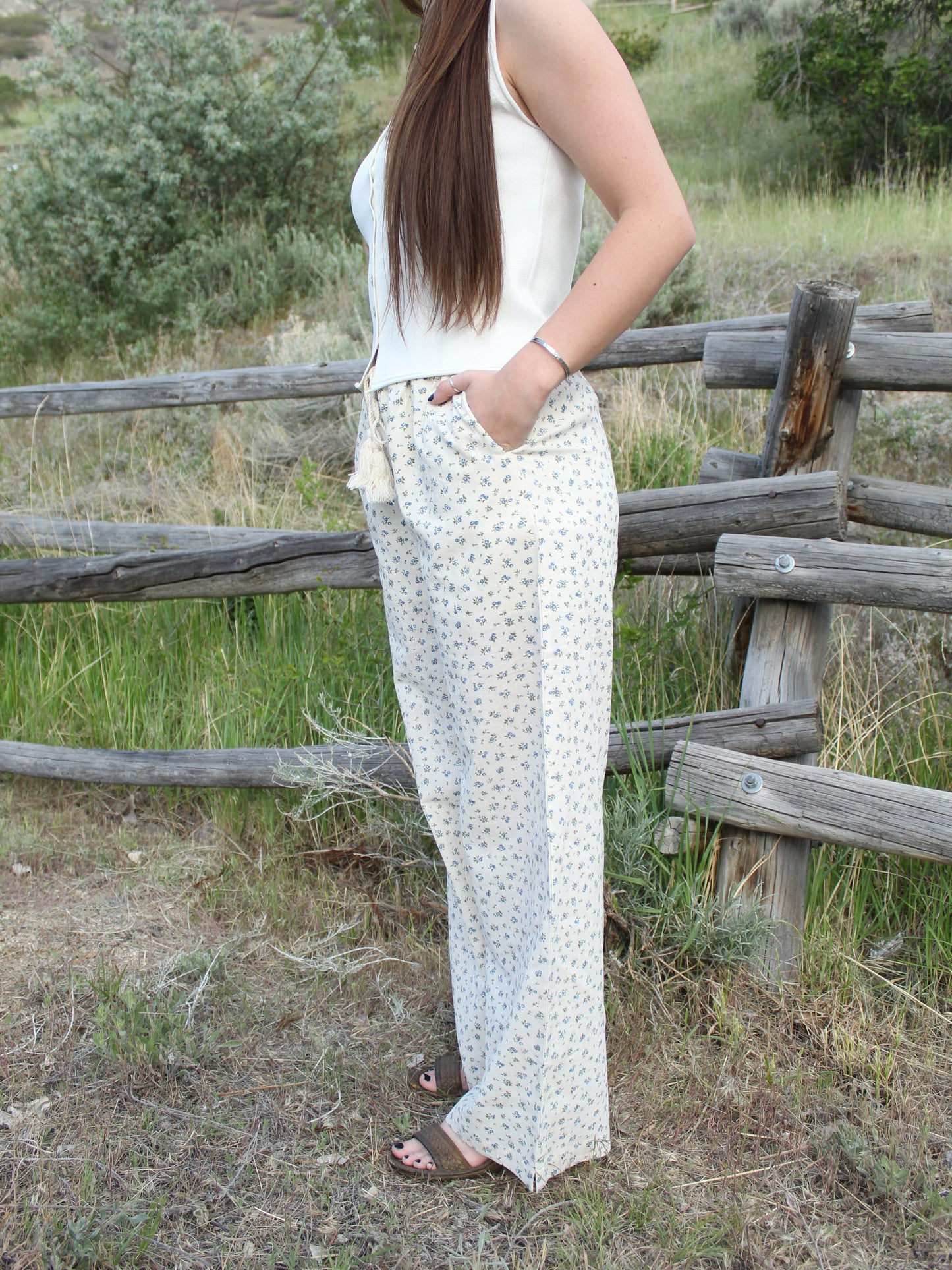 Delicate Flower Pant in Blue