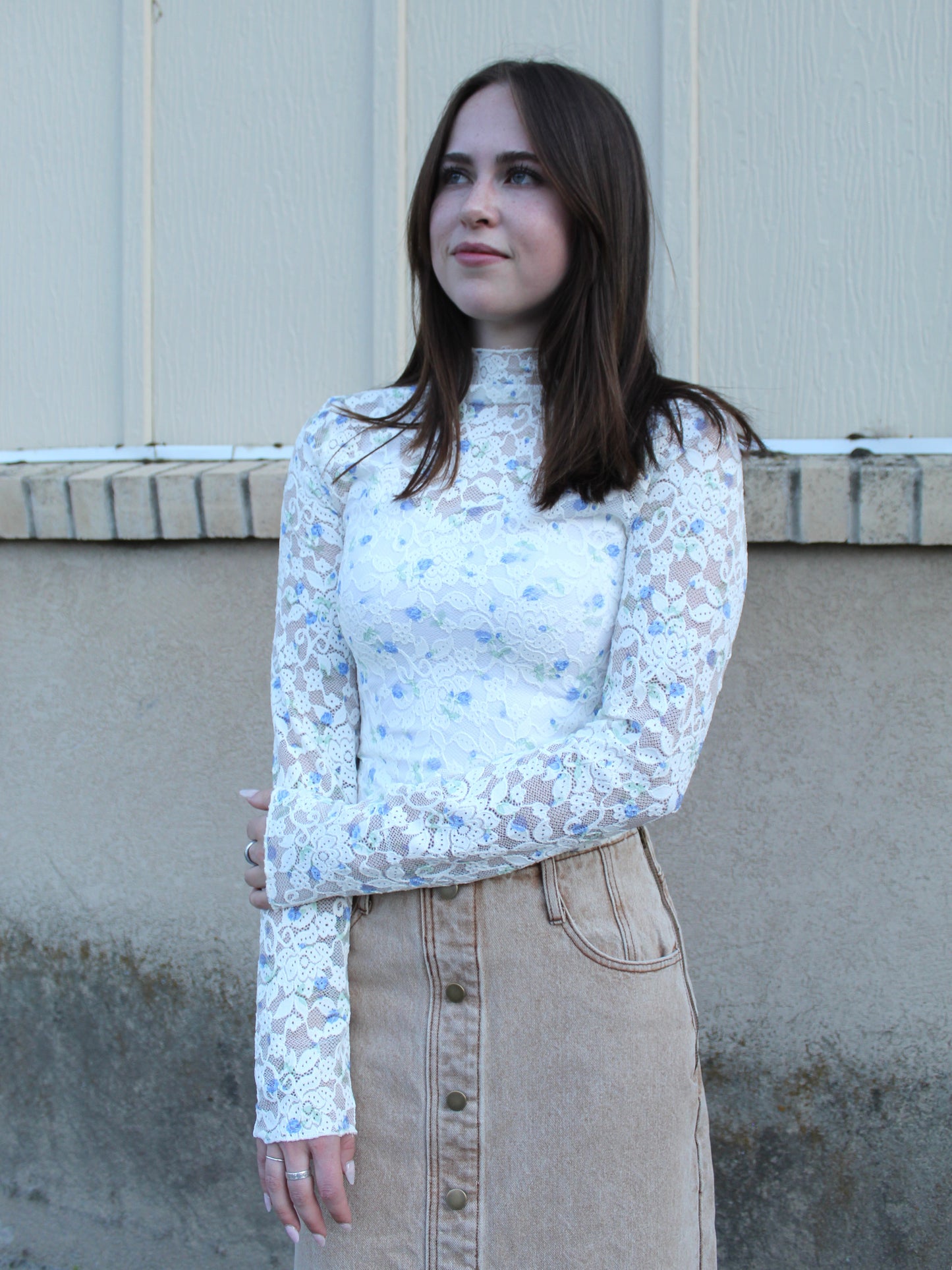 Day Dreaming Floral Mesh Top in Blue