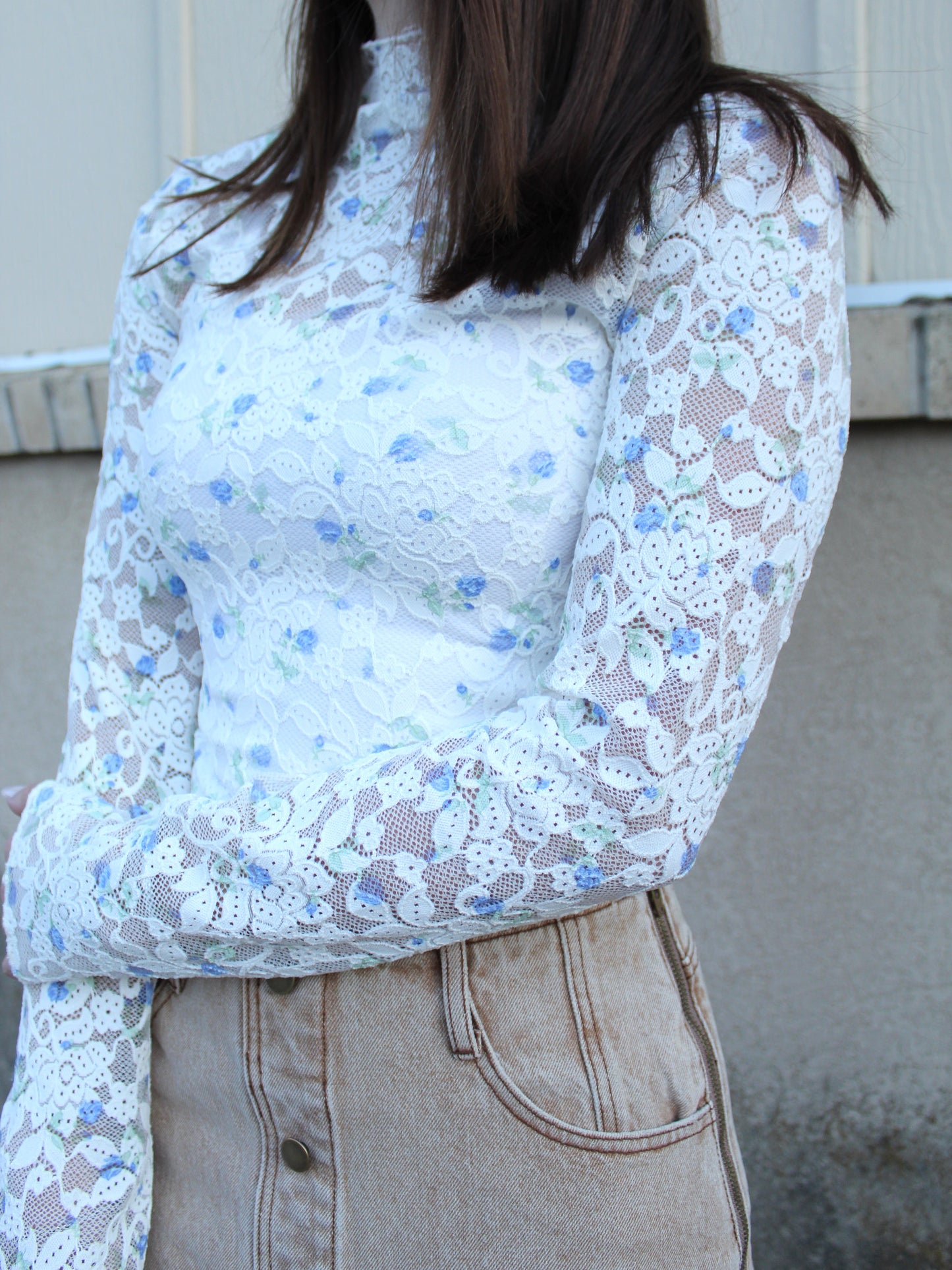Day Dreaming Floral Mesh Top in Blue