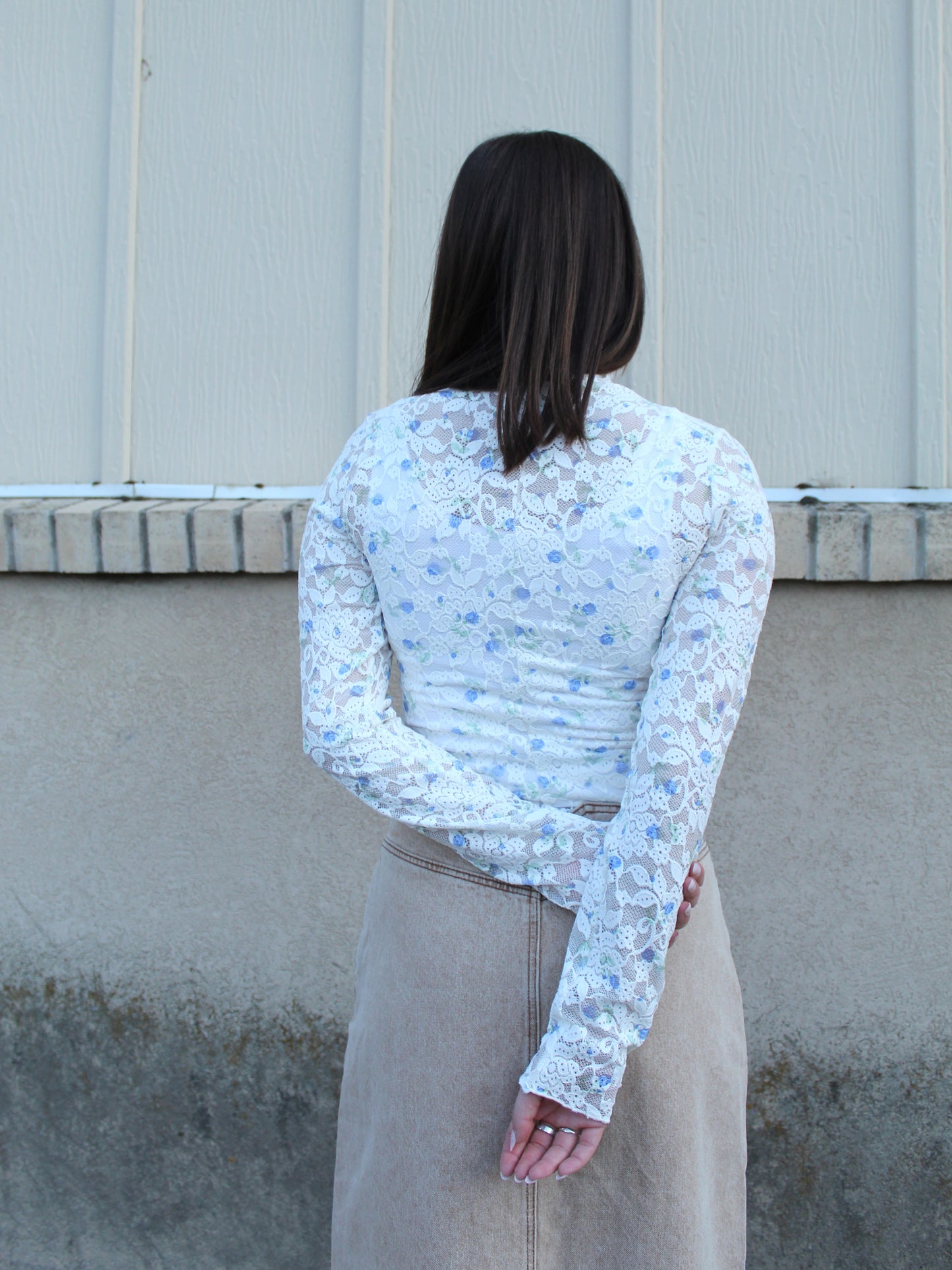 Day Dreaming Floral Mesh Top in Blue