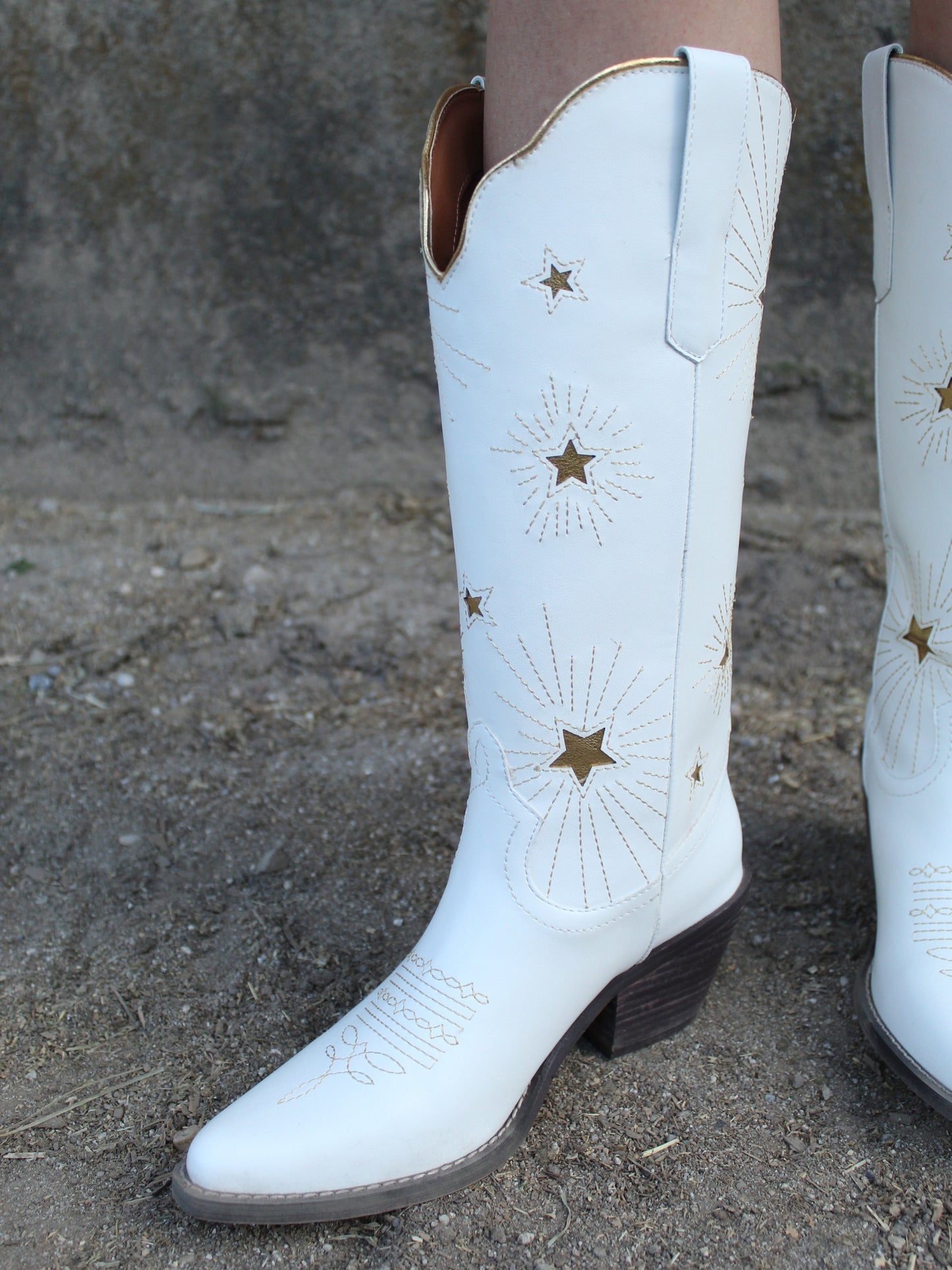 Star Bursts Cowgirl Boot in White