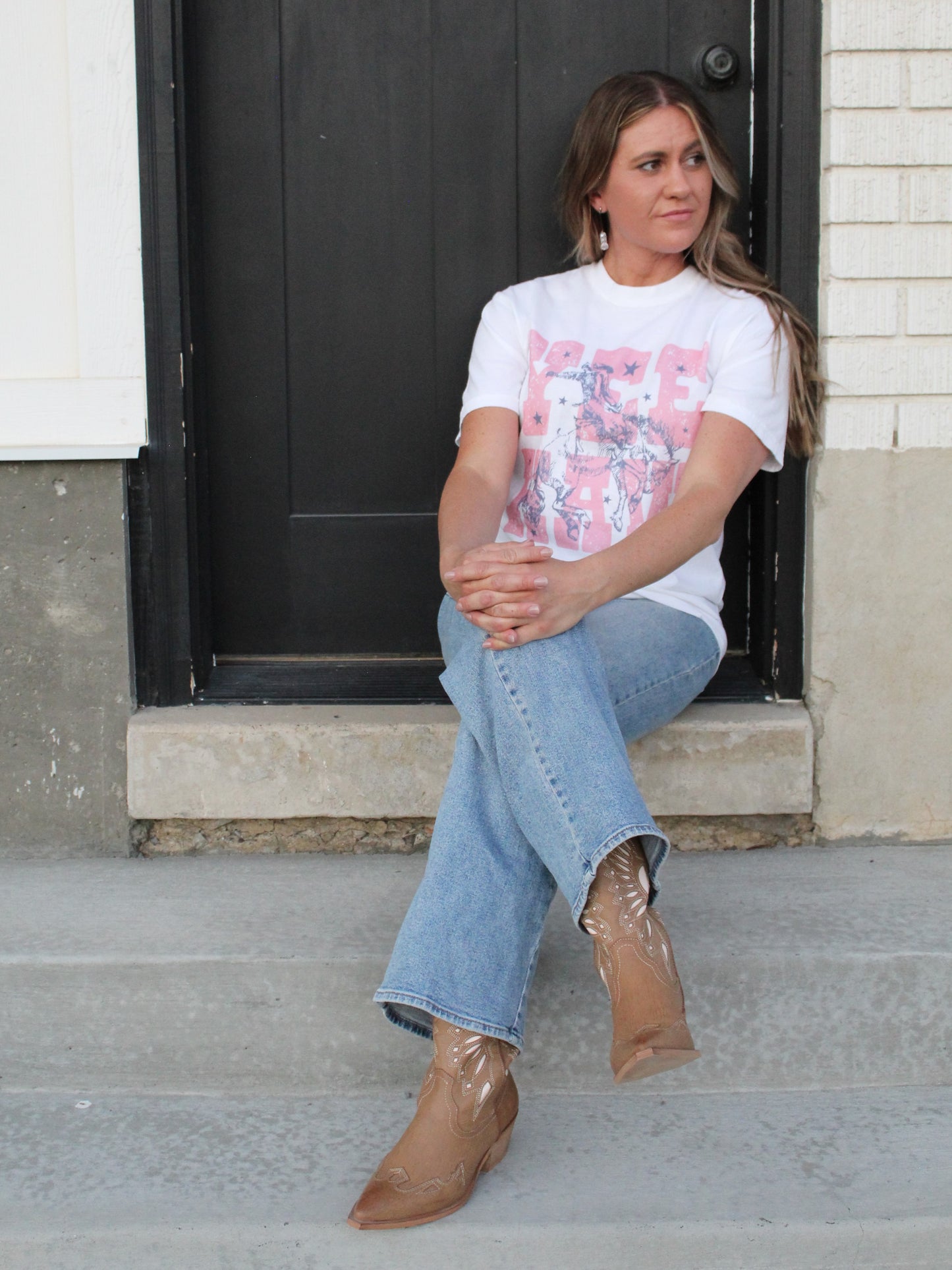 'YEEHAW' Graphic Tee in White/Pink